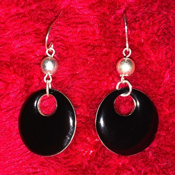 Jewelry - 1.5 in. Black & Silver Dangle Earrings/Great Cond.